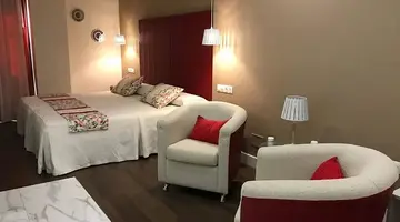 Perla Marina Hotel