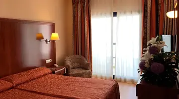 Perla Marina Hotel