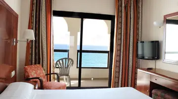 Perla Marina Hotel