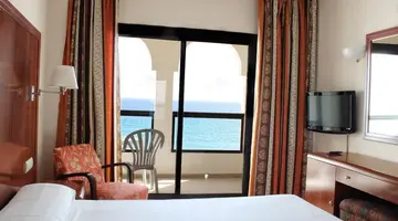 Perla Marina Hotel