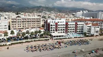 Perla Marina Hotel