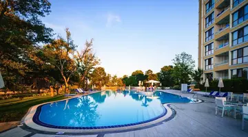 Perla Royal Club