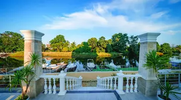 Perla Royal Club