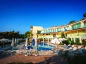 Perla Sun Club
