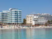 Perla Universal Hotel