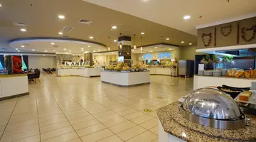 Perre La Mer Hotel