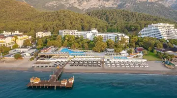 Perre La Mer Hotel