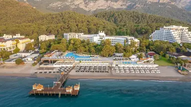 Perre La Mer Hotel