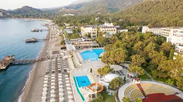 Perre La Mer Hotel