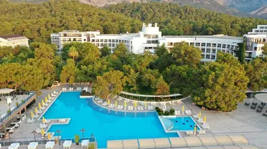 Perre La Mer Hotel
