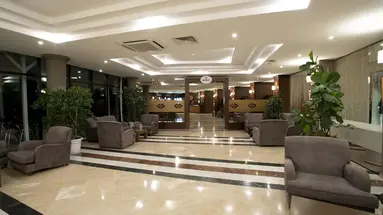 Perre La Mer Hotel