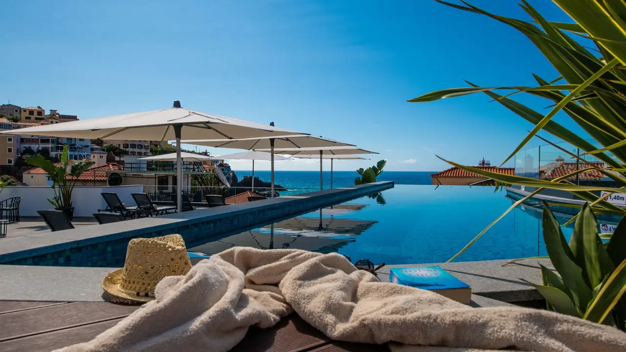 Pestana Fisherman Village