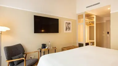 Pestana Fisherman Village