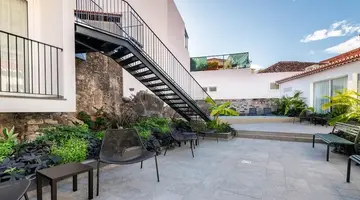 Pestana Fisherman Village