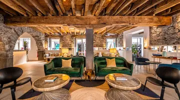 Pestana Fisherman Village