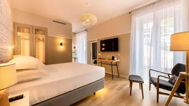 Pestana Fisherman Village