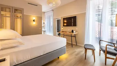 Pestana Fisherman Village