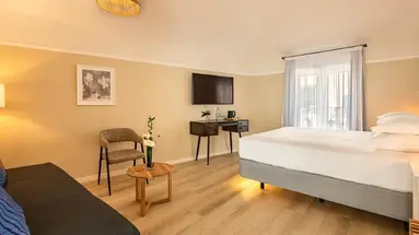 Pestana Fisherman Village