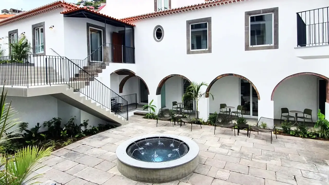 Pestana Fisherman Village