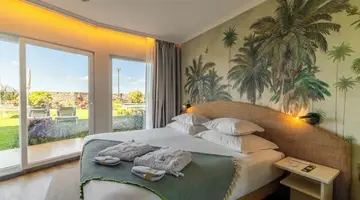 Pestana Ocean Bay Resort