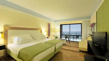 Pestana Promenade Ocean Resort Hotel