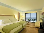 Pestana Promenade Ocean Resort Hotel