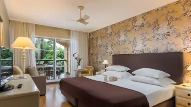 Pestana Village Garden Hotel