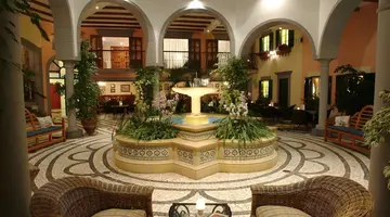 Pestana Village Garden Hotel