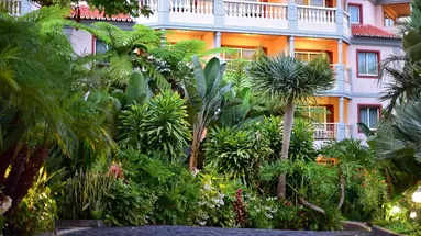 Pestana Village Garden Hotel