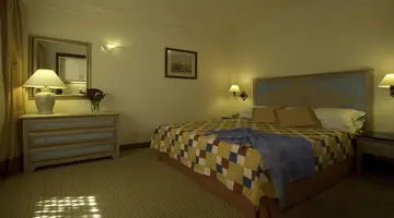 Pestana Village Garden Hotel