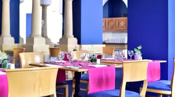 Pestana Village Garden Hotel