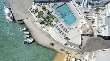 Petinos Beach