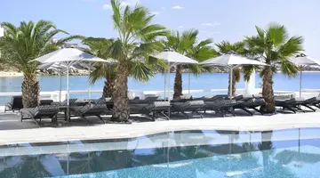 Petinos Beach