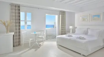 Petinos Beach
