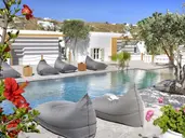 Petinos Hotel