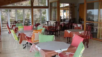 Petit Palais Hotel