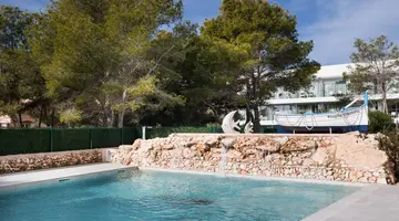 Petit Sagitario ( Only Adults )