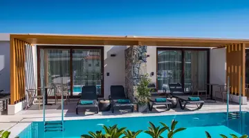 Petousis Hotel and Suites