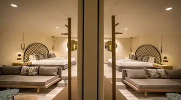 Petousis Hotel and Suites