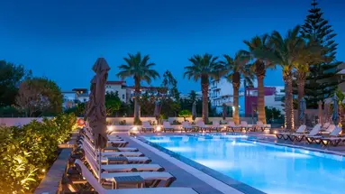 PETOUSIS HOTEL & SUITES