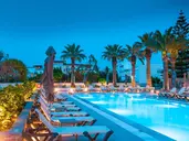 Petousis Hotel & Suites