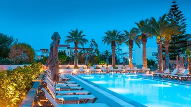Petousis Hotel & Suites
