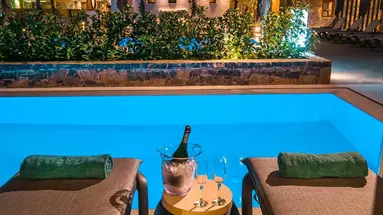 Petousis Hotel & Suites