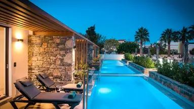 Petousis Hotel & Suites