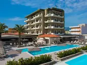 PETOUSIS HOTEL & SUITES