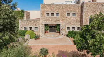 PETRA BIANCA HOTEL