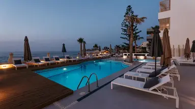 Petradi Beach Lounge Hotel