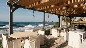 Petradi Beach Lounge Hotel