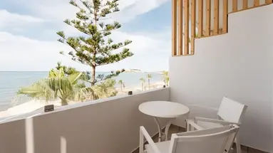 Petradi Beach Lounge Hotel