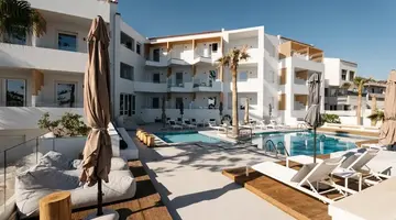Petradi Beach Lounge Hotel